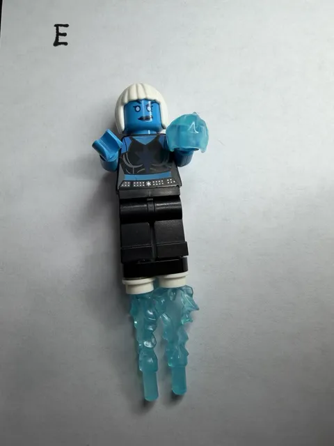 NEW LEGO® Minifigure DC Super Heroes Justice League Killer Frost sh472 76098