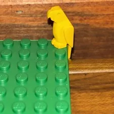 LEGO Parrot With Small Beak Yellow Bird Rare