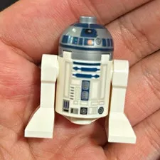 LEGO Star Wars R2-D2 Minifigure Droid Figure Plastic White/Blue/Gray