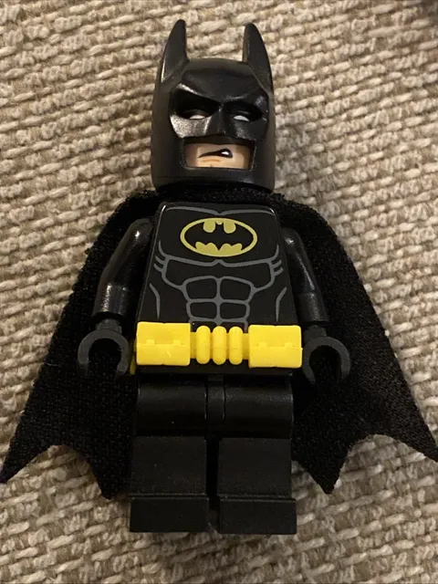 LEGO Minifigure Batman sh0329 LEGO Batman Movie Yellow Belt Cape