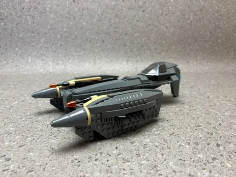 LEGO ® Star Wars 8095 General0 Grievou's Starfighter SPECIAL PRICE