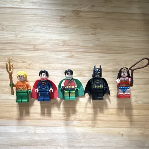 LEGO DC Justice League Minifigure Lot Aquaman Superman Robin Batman Wonder Woman