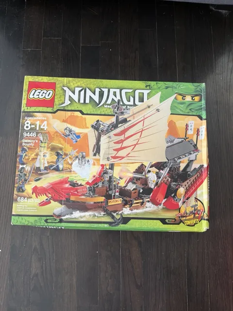 LEGO NINJAGO 9446 Destiny's Bounty 684pc Converts Complete Set Box