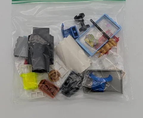 LEGO various size/shape door walls & other (15+ pcs) various colors Brick lot