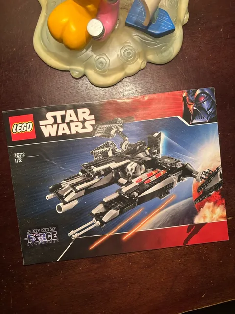 LEGO Star Wars Rogue Shadow 7672 Illustrated English Instruction Manual Booklet