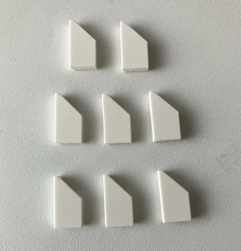 LEGO 8x NEW Tile 1x2 with Wedge/Angle Right WHITE #5092