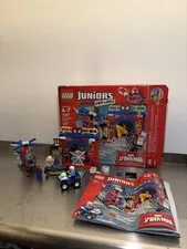 LEGO #10687 JUNIORS - Spider-Man Hideout 95% w/box