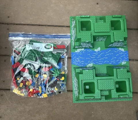Lego 5986 Amazon Ancient Ruins Secret Jungle Temple INCOMPLETE NO MANUAL No Figs