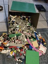 21lbs Bulk Legos Many Small Parts And Details