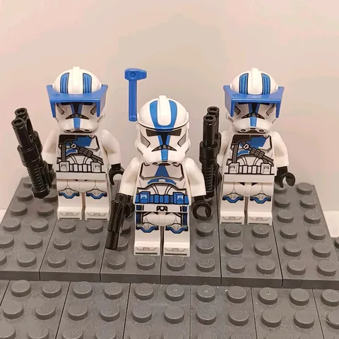 Lego Star Wars 501st Clone Trooper sw1246 Minifigure Lot Of 3 With Blasters