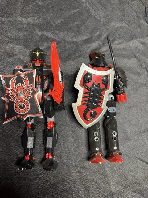 LEGO 2 Knights Kingdom Buildable Figure Sets 8786 & 8795