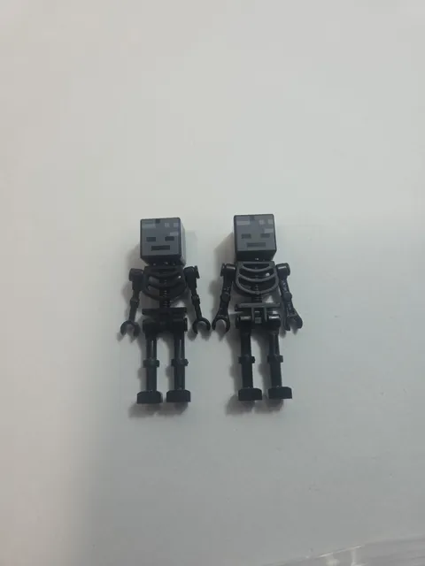 2 LEGO Minecraft min025 Wither Skeleton Straight Arms Minifigure