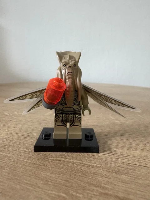 LEGO Star Wars Poggle the Lesser Minifigure (sw0474)