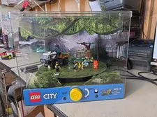JUNGLE EXPLORER TRUCK Set LEGO #60426 Target Store Display Lego City Excellent