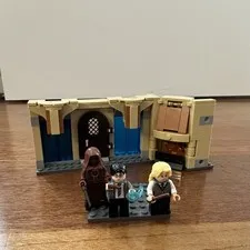 LEGO Harry Potter: Hogwarts Room of Requirement (75966) Great Condition 