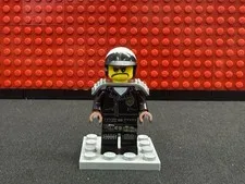 LEGO MOVIE 2 MINIFIGURE SCRIBBLE COP APOCALYPSEBURG: FROM SET 70840, tlm138