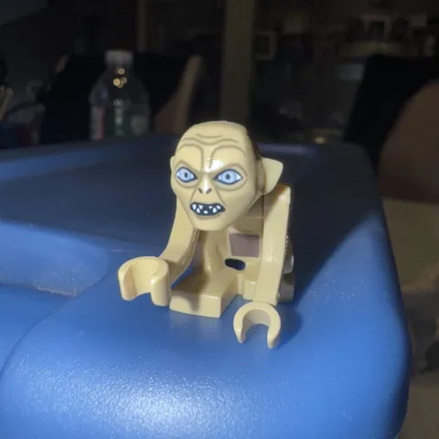 LEGO Lord of the Rings Gollum Minifigure 9470 w/ Ring LOTR Hobbit Authentic