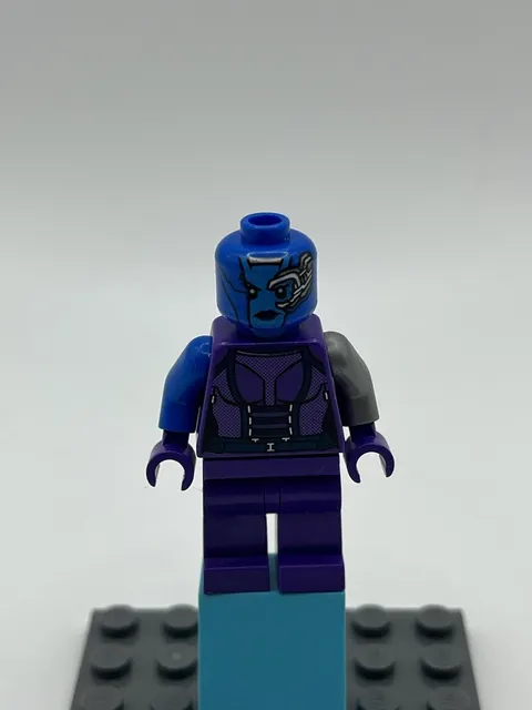 LEGO Marvel Guardians of the Galaxy NEBULA MINIFIG ONLY - Set #76081 (sh386)