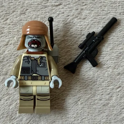 LEGO x Star Wars: Pao w/ Sticker on Backpack (SW798S / 75156)