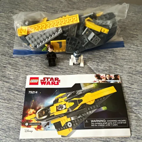 LEGO Star Wars 75214 Anakin's Jedi Starfighter complete w/ Manual+ Minifigs