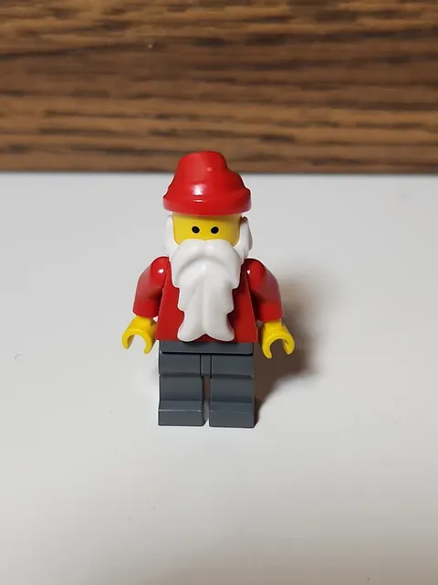 LEGO Santa Minifigure hol011 Holiday Christmas 7553 CMF Lot Rare Retired Vintage