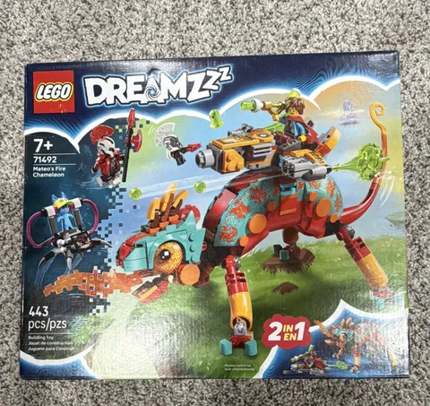 LEGO DREAMZzz 71492 Mateo's Fire Chameleon 2-in-1 Building Set 443pcs