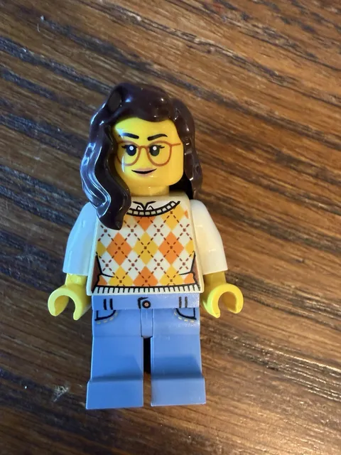 LEGO CITY FEMALE PASSENGER WITH ARGYLE SWEATER MINIFIGURE WITH FREE SHIPPING