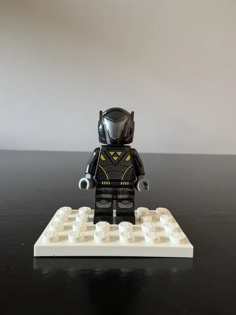 LEGO Galactic Bounty Hunter Minifigure COL352 Series 19 71025 Black Space