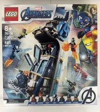 LEGO Marvel Avengers Tower Battle 76166 Complete Set 685 pcs Box 8+