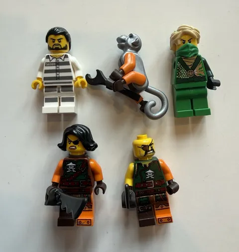 Lego Ninjago Minifigure lot of 5 - Pirates, Lloyd, Monkey