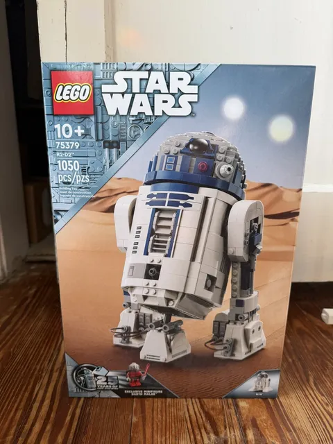 LEGO Star Wars R2-D2 Droid 75379