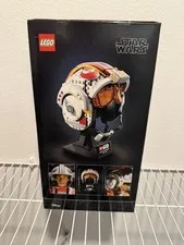 New in Box! LEGO Star Wars: Luke Skywalker (Red Five) Helmet (75327)