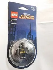 LEGO DC Universe Super Heroes Batman Mini-Figure Magnet