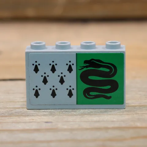 LEGO Light Bluish Gray Panel 1x4x2 Slytherin Snake Black Spires Sticker 14718