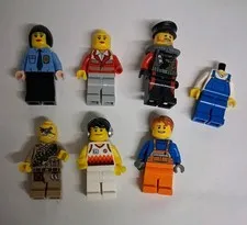 Lego Minifugures 7 Piece