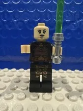 LEGO Star Wars Luminara Unduli Minifig NO HAT/CAPE -sw0745 (excellent condition)