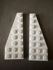 LEGO 50305 50304 White Wedge, Plate 8 x 3 Pentagonal Left Right Pair Two Pieces