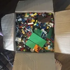 1 Lego BulkLot MixedBricks Pieces Parts , Multicolor Plastic 12”x12”x12” Fullbox