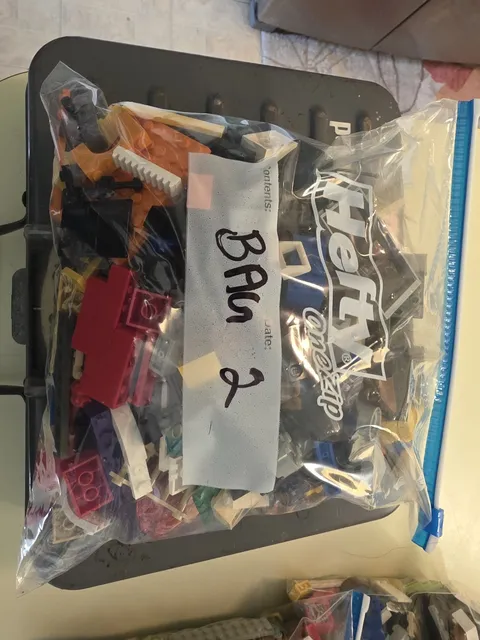 2 Pound Bag Of Miss Lego Parts