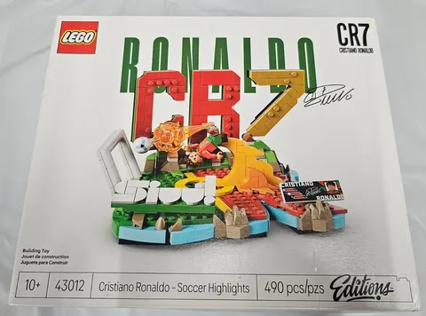 LEGO Editions Cristiano Ronaldo CR7 Soccer Highlights Set 43012 490 Pieces New