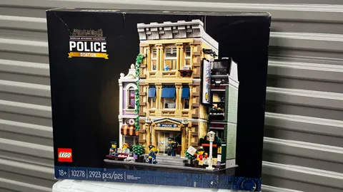 LEGO Icons: Police Station (10278) (RETIRED, SEALED IN BOX)