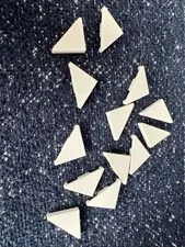 LEGO 35787 White Tile, Modified 2 x 2 Triangular 13 Pieces