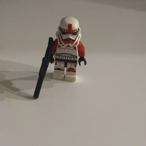 LEGO Star Wars Imperial Shock Trooper Minfigure 75134 Stormtrooper Model In Red