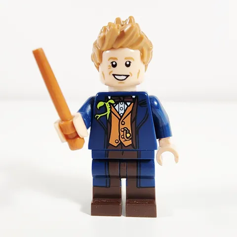 Lego Newt Scamander Minifigure Harry Potter Series 1 71022 colhp17