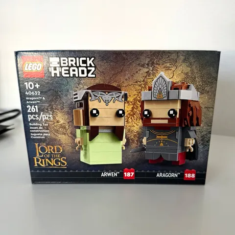 LEGO BrickHeadz Aragorn & Arwen 40632, 261 Pieces, 10+, Lord of Rings