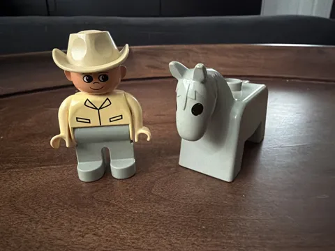 2 Vintage LEGO DUPLO Horse & Cowboy Farm Figures Chunky