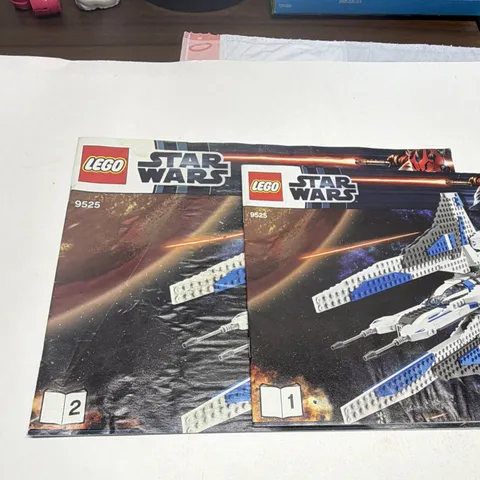 LEGO Star Wars 9525 Pre Vizsla's Mandalorian Fighter Manuals Booklets 1 & 2