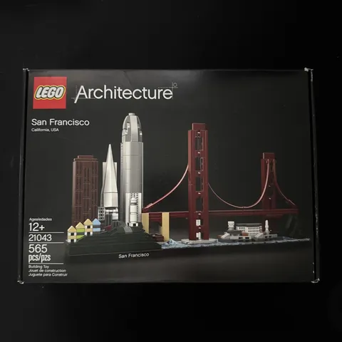 LEGO Architecture San Francisco 21043 | Pre-Owned  Retired | 565 Pieces