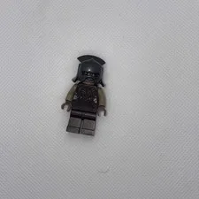 Lego lor065  MORDOR ORC w/ Helmet Lord of the Rings Minifigure 79007 10q