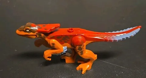 LEGO Jurassic World Dominion 76951 Pyroraptor Minifigure